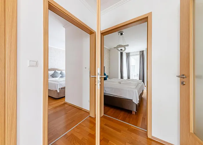 The Horizon- Penthouse 3br With Ac, Location