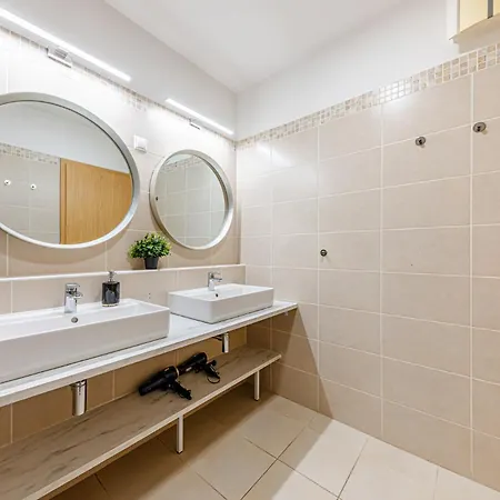 Appartamento The Horizon- Penthouse 3br With Ac, Location Budapest
