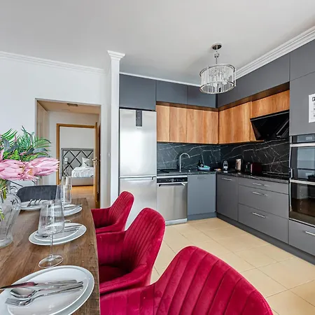 The Horizon- Penthouse 3br With Ac, Location