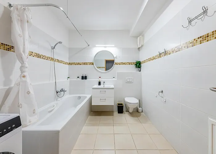 The Horizon- Penthouse 3br With Ac, Location דירה