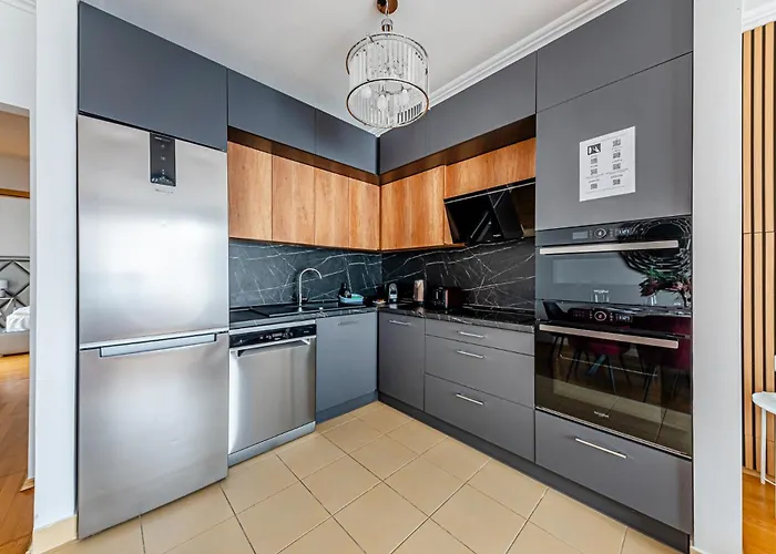 The Horizon- Penthouse 3br With Ac, Location *